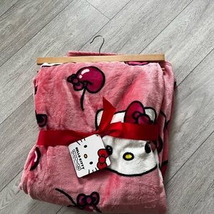 Hello kitty, cherry blanket